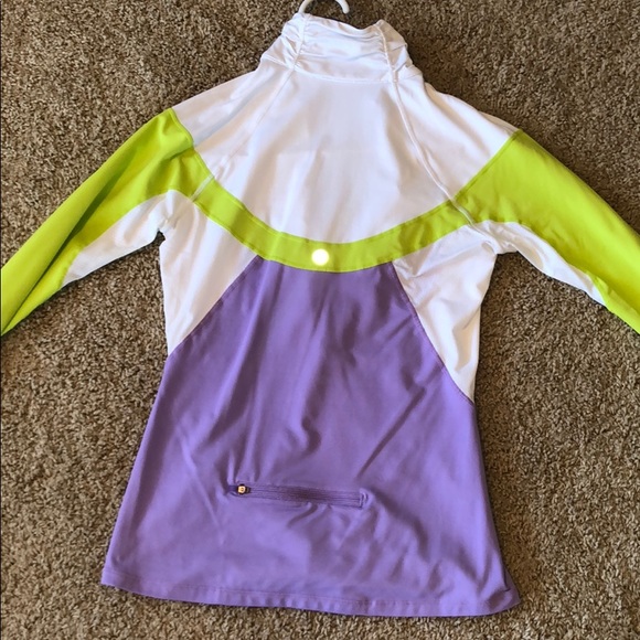 Lululemon pullover - Picture 6 of 7